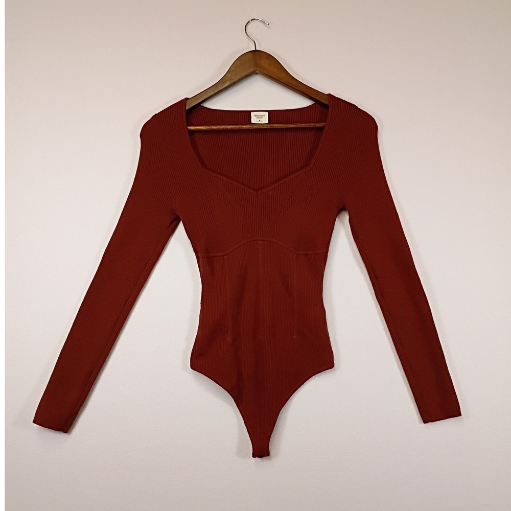 Dark Academia Abercrombie & Fitch Womens M Rust Red Ribbed Sweetheart Bodysuit
